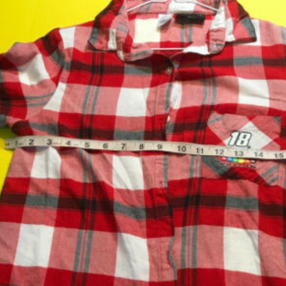 Kyle Busch M&M's Women's Long Sleeve Flannel Nascar Shirt ( Rare ) - Picture 3 of 9